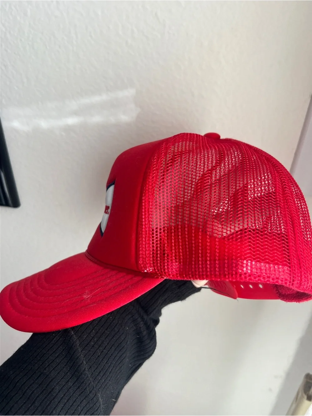 🍻 Budweiser Trucker Hat